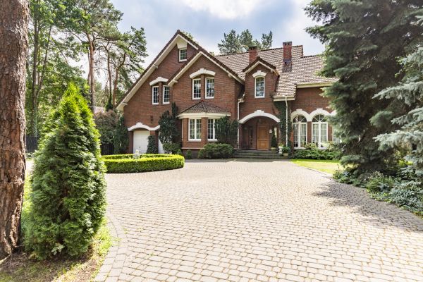 Driveway Brick Repair in Grand Haven